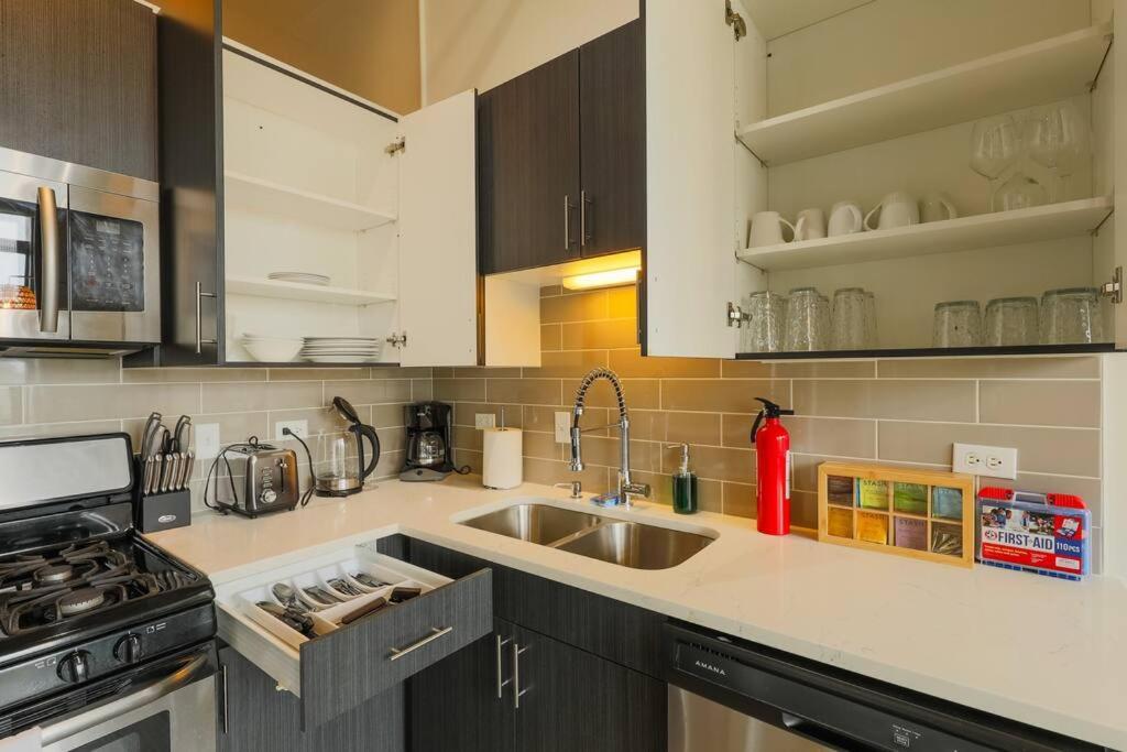 Apartmán Mccormick 2Br-2Ba For Up To 8 Guests With Optional Parking & Gym Access Chicago Exteriér fotografie